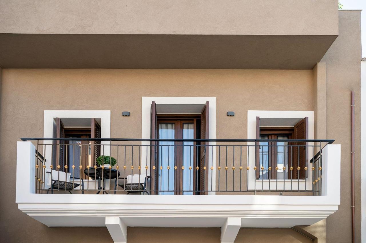 Castello Luxury Residence With Private Jacuzzi خانيا المظهر الخارجي الصورة
